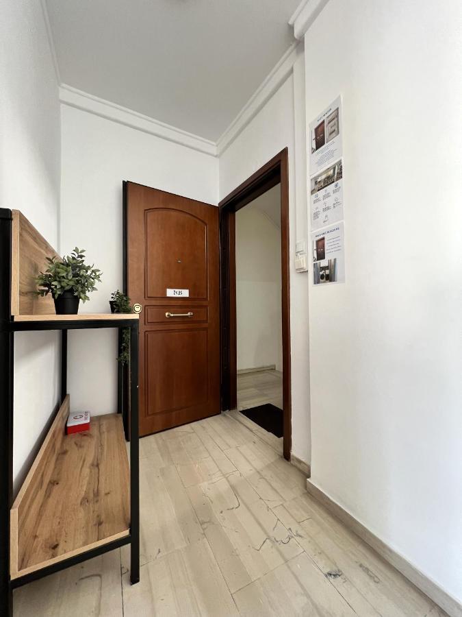 Zeus Bright & New Apartment - 25' Walk To The Acropolis 아테네 외부 사진