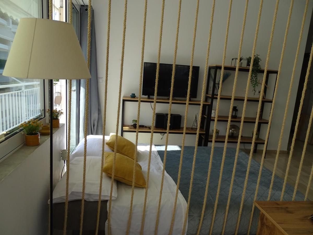 Zeus Bright & New Apartment - 25' Walk To The Acropolis 아테네 외부 사진
