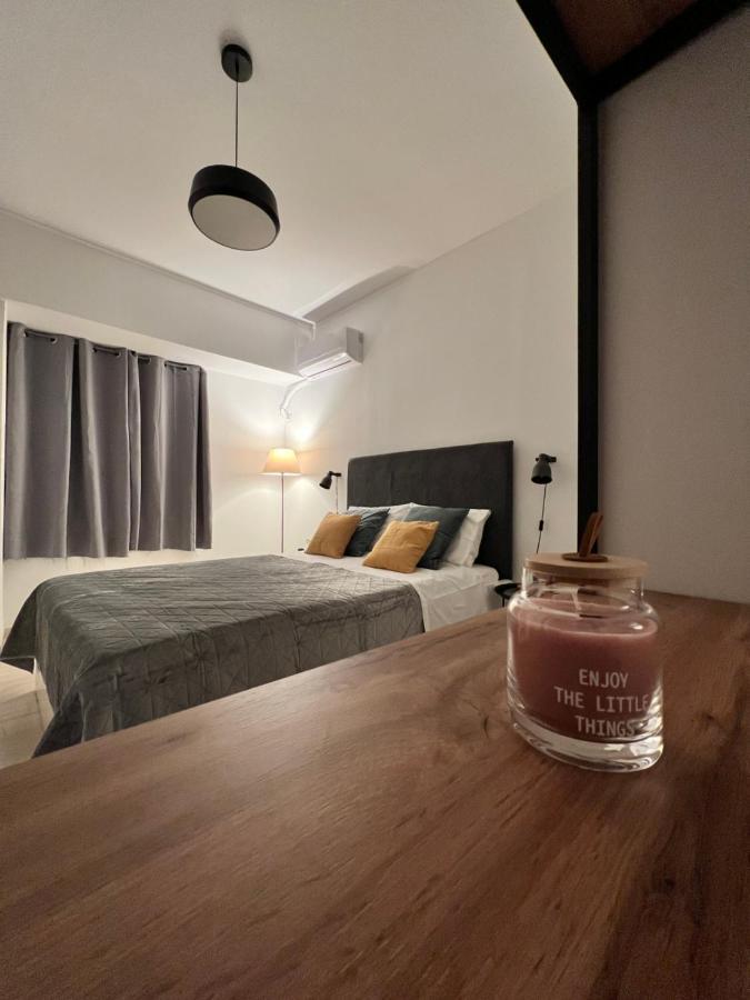 Zeus Bright & New Apartment - 25' Walk To The Acropolis 아테네 외부 사진